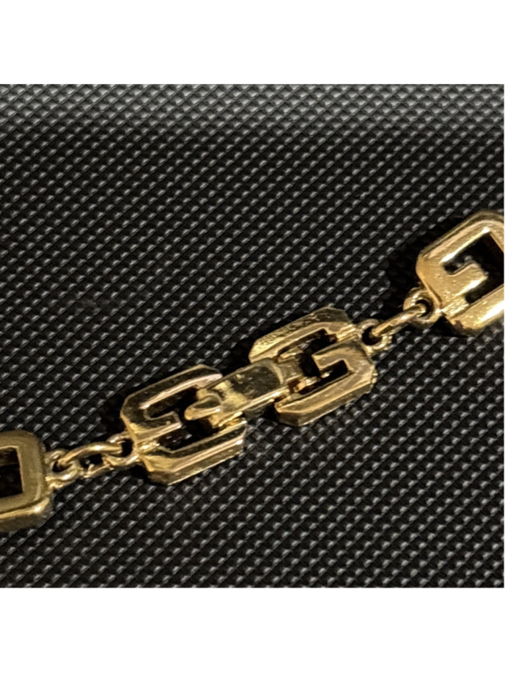 GIVENCHY G Logo Women Unisex Necklace Gold 39cm Used - Picture 5 of 12